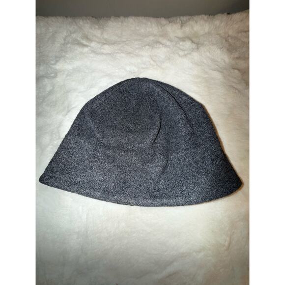 Charcoal Gray Fleece Winter Beanie — Old Navy — One Size - Picture 3 of 10
